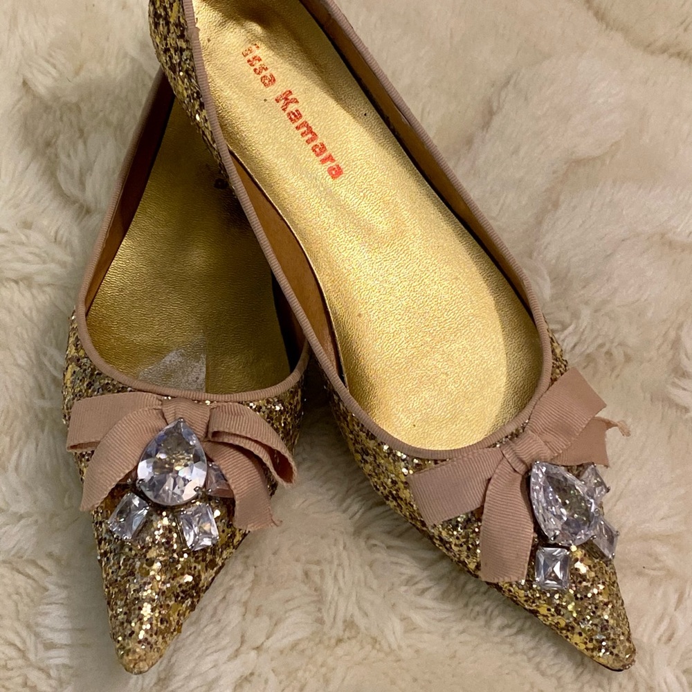 🌸 DONATED/ DONATED GLITTER FLAT SHOES